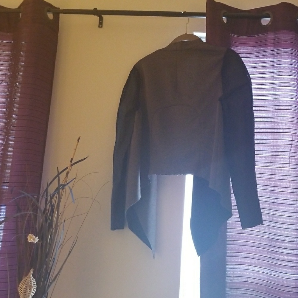 jacket - Picture 5 of 5